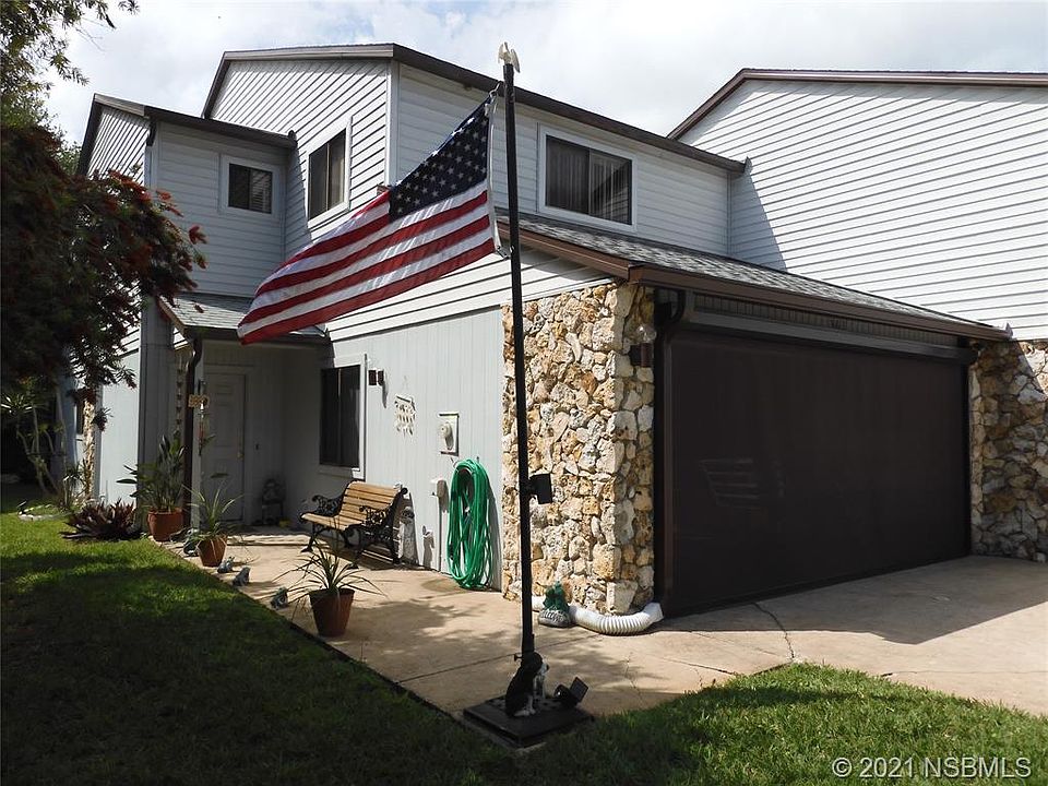 1st image of 361 W Castlewood Ln