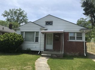 23631 Jerome St, Oak Park, MI 48237