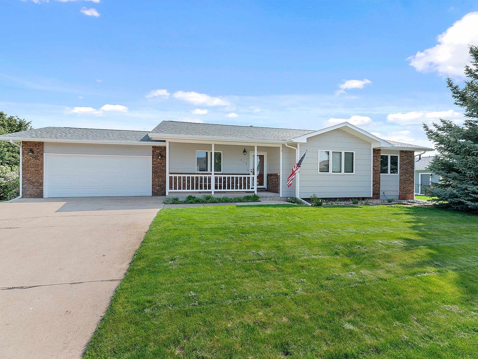 715 E Federal St, Spearfish, SD 57783 Zillow