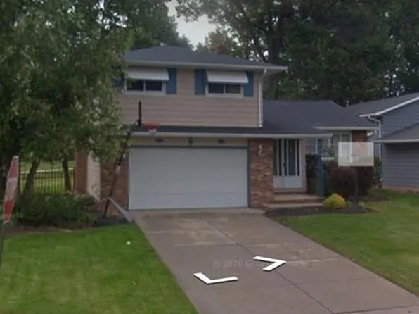 14003 Janice Dr, Maple Heights, OH 44137