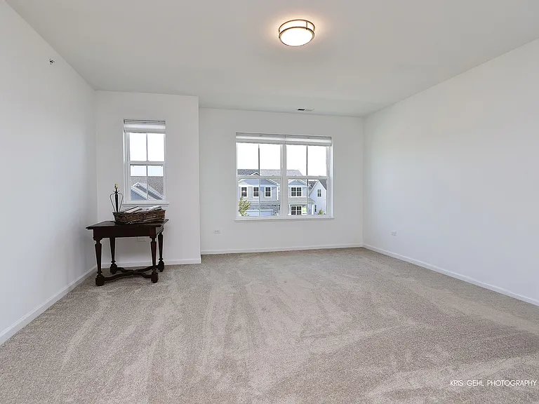 2490 Olivia Ct — Photo 11
