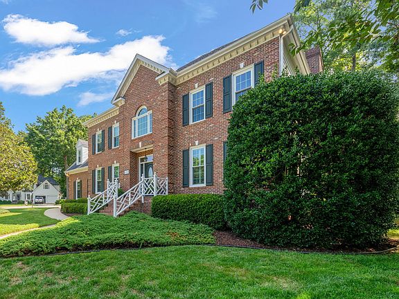 3rd image of 9004 Armitage Ct