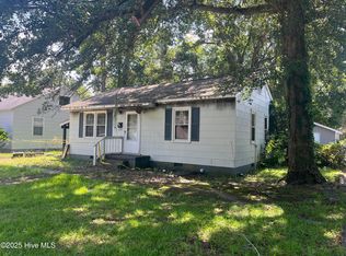 1009 Neuse Ave, New Bern, NC 28560