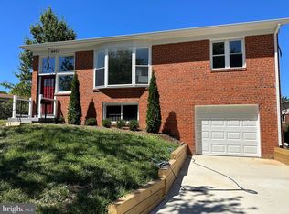 4452 Hilltop Ter SE, Washington, DC