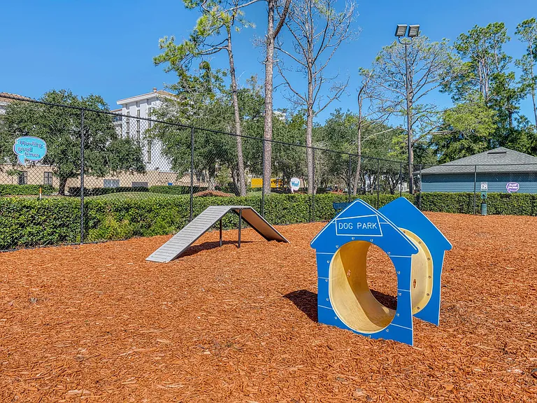 Grove at Deerwood — Photo 15