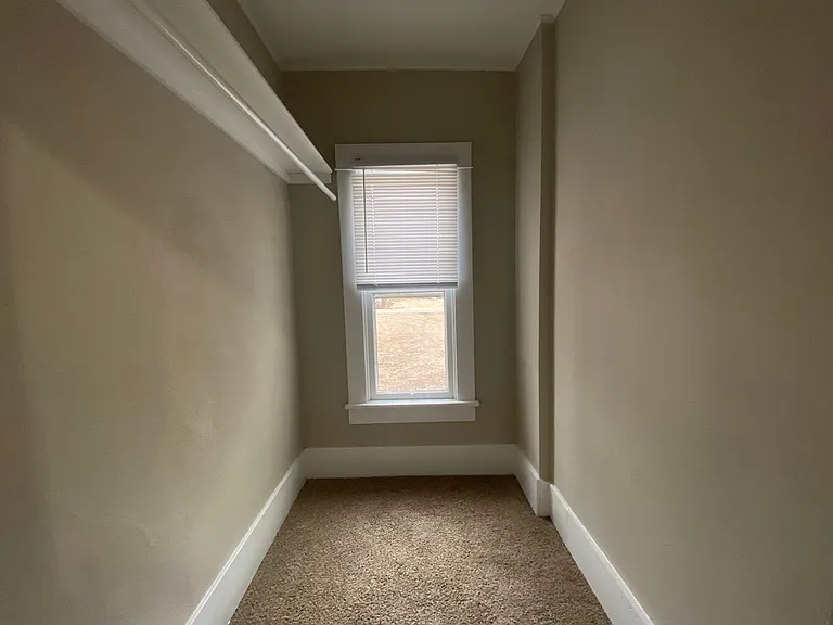 717 E 12th Ave — Photo 14