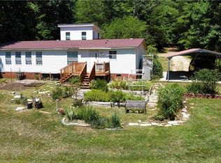 292 Cherokee Trl, Mount Airy, NC 27030