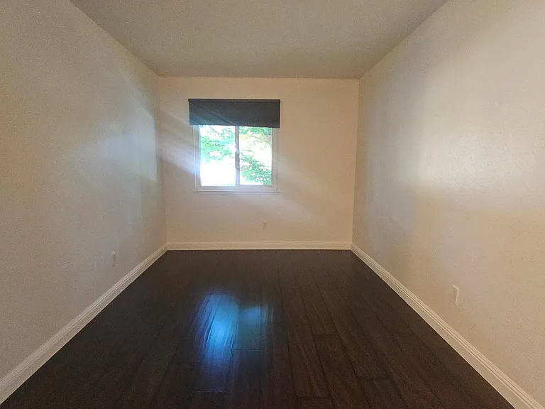 8901 Salmon Falls Dr #C — Photo 16