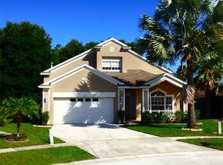 3003 Summer Cruise Dr, Valrico, FL 33594