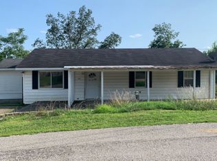 3708 Oakview Dr, Huntington, WV 25701