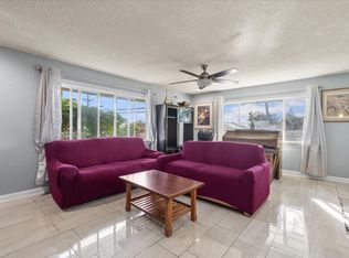 724 Makaala Dr, Wailuku, HI 96793