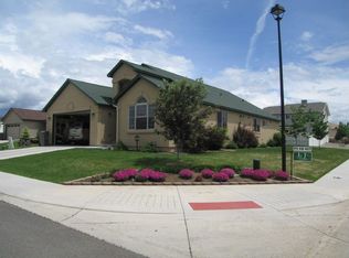 1816 Trapper Ct, Rifle, CO 81650