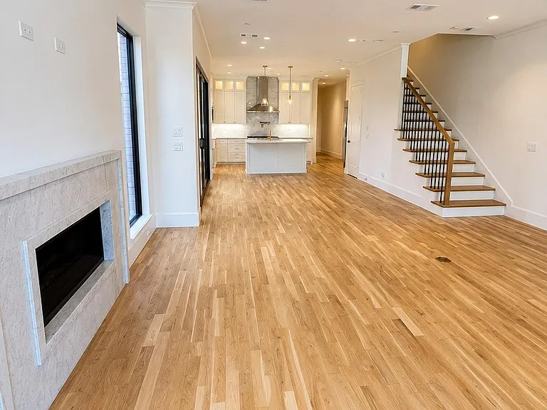 3529 Asbury St — Photo 3