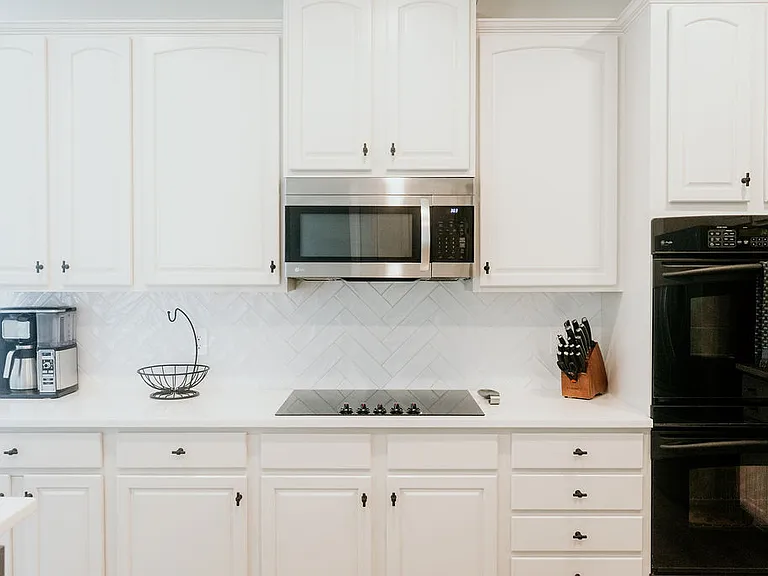 6910 Augustine Way — Photo 6