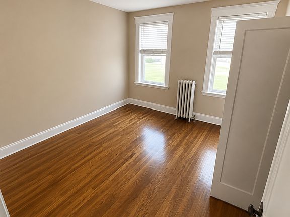 5th image of 13-15 Paul St #1