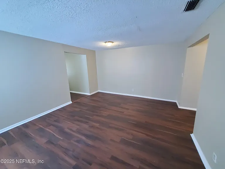 3220 Herschel St #2 — Photo 5