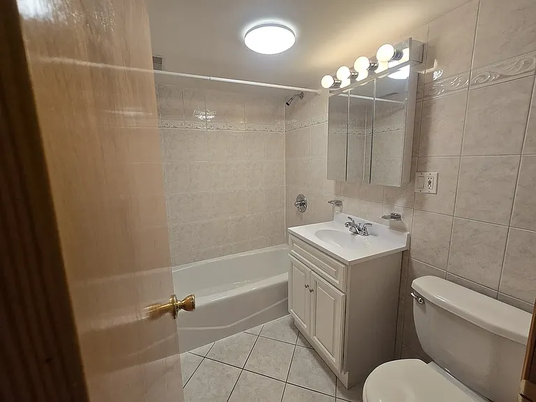 304 W 76th St #4C — Photo 12