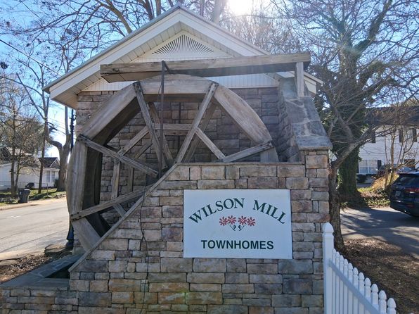 209 E Wilson St #31-1