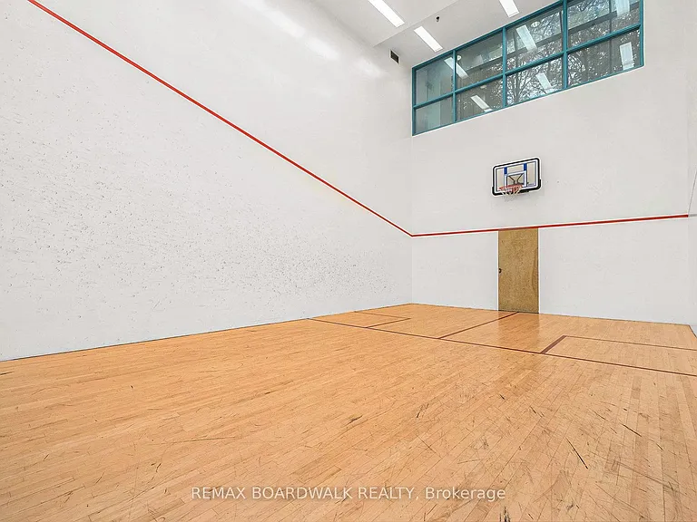 1025 Grenon Ave #210 — Photo 37