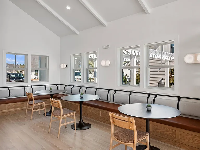 Whitebridge Crossing — Photo 8