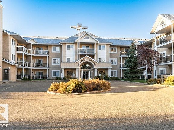 3rd image of 911 Rabbit Hill Rd NW #301