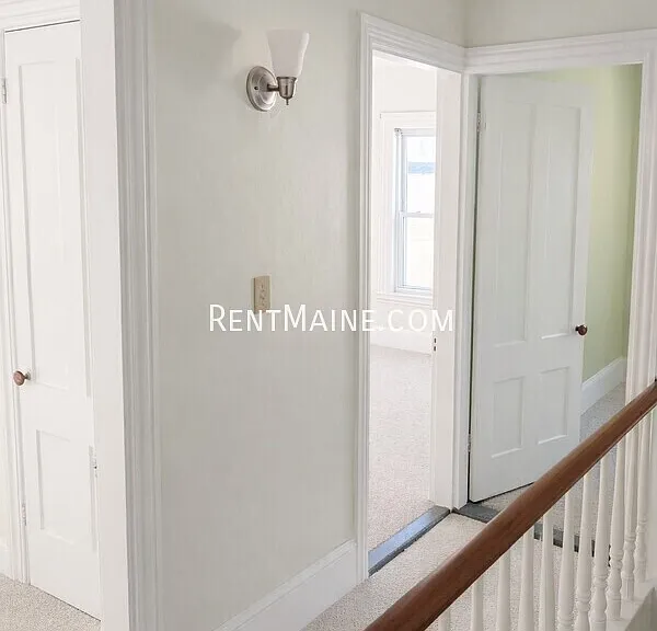 92 Fling St — Photo 9