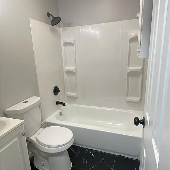 32 Shagbark Rd #D — Photo 4