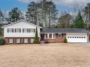 1833 Queens Way, Atlanta, GA 30341