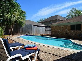 15531 Seahorse Dr, Houston, TX 77062