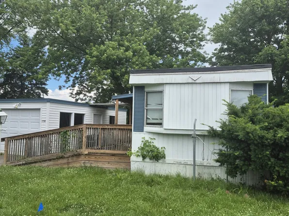 3216 Memorial Dr N, Elwood, IN 46036