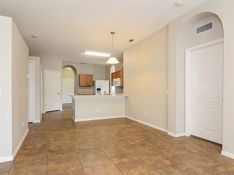 10728 Firebrick Ct — Photo 3