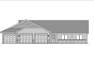 729 4th St NW, Richmond, MN 56368