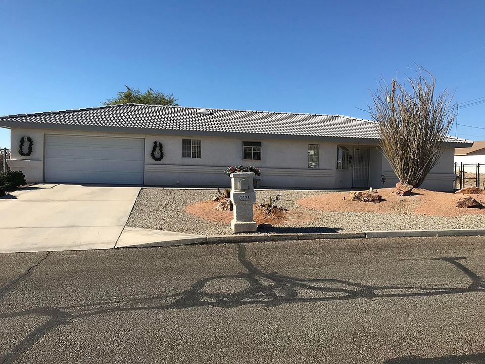 1st image of 3325 Mockingbird Dr