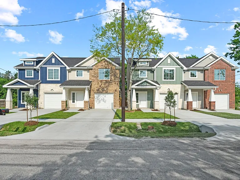 5423 Bacher St #B — Photo 31