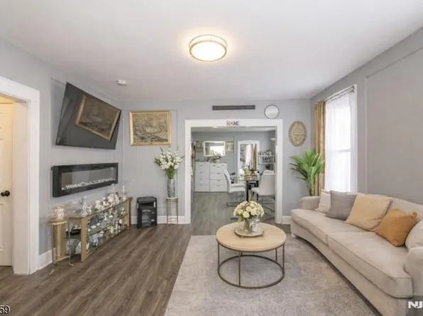 413 Beardsley Ave #1, Bloomfield, NJ 07003