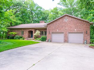 2671 E 1559th Rd, Ottawa, IL 61350