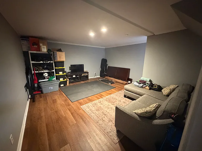 1215 Defoor Ct NW — Photo 16