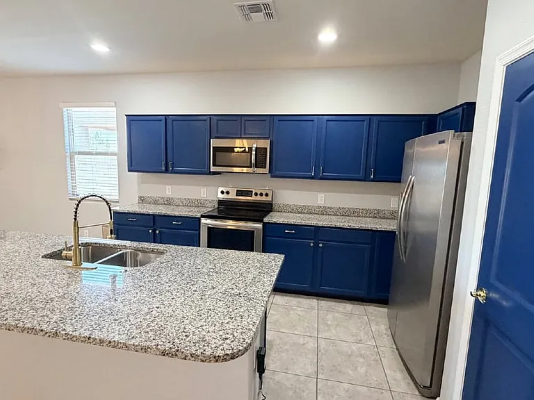 37844 W Amalfi Ave — Photo 2