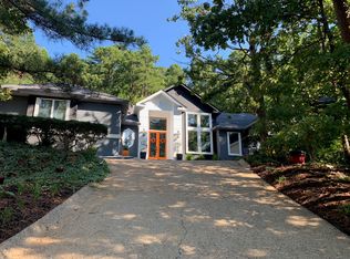 8 Lorian Dr, Little Rock, AR 72212