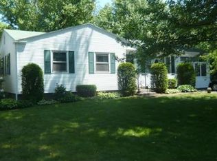 176 Brookside Cir, Northampton, MA 01062