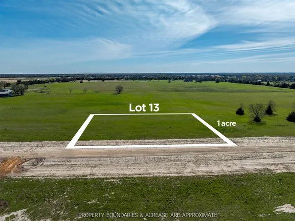 199 Private Road 33263, Sumner, TX 75486