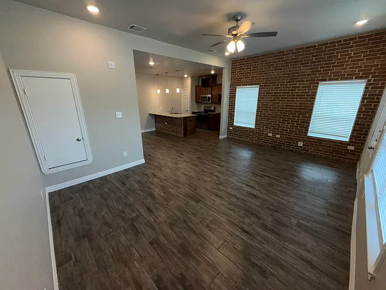 3206 Fenway Cir — Photo 11