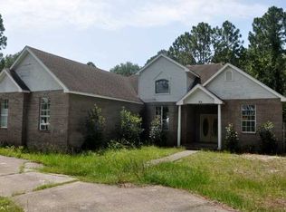 62 Chapman Rd, Apalachicola, FL 32320