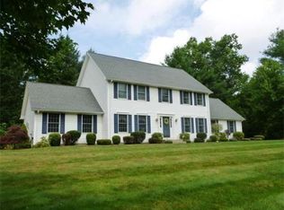 11 Harness Dr, Wilbraham, MA 01095