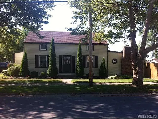 8023 Lindbergh Ave photo 1