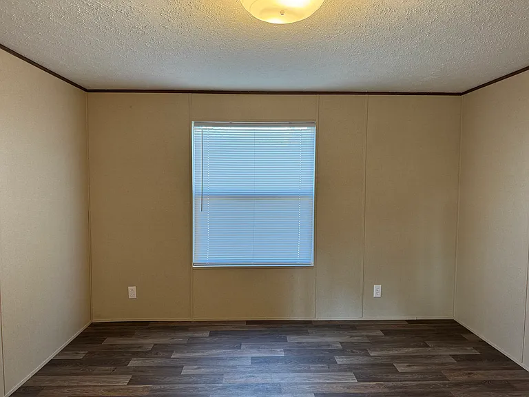 54346 Armstrong Rd — Photo 8