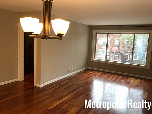 Rented by Metropolis International Realty Inc. | media 3