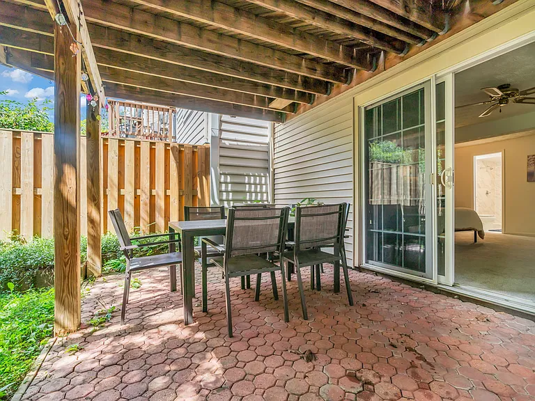 3874 Mohr Oak Ct — Photo 39