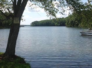 10904 Carlton Dr, Bumpass, VA