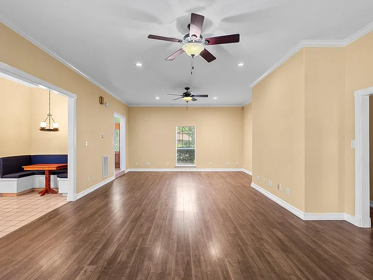 616 Westwood Cir — Photo 9